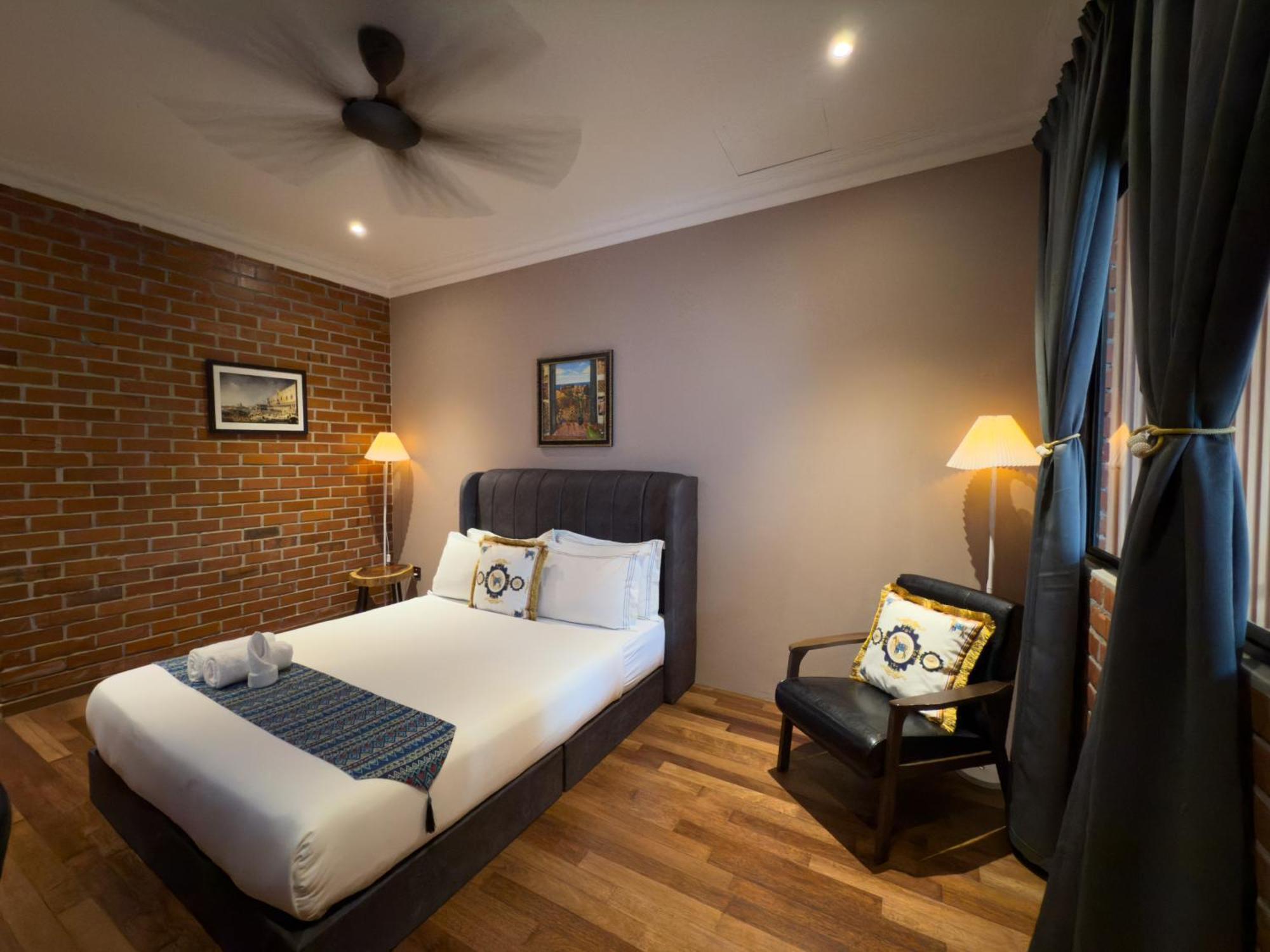 Rare Heritage House 3*
